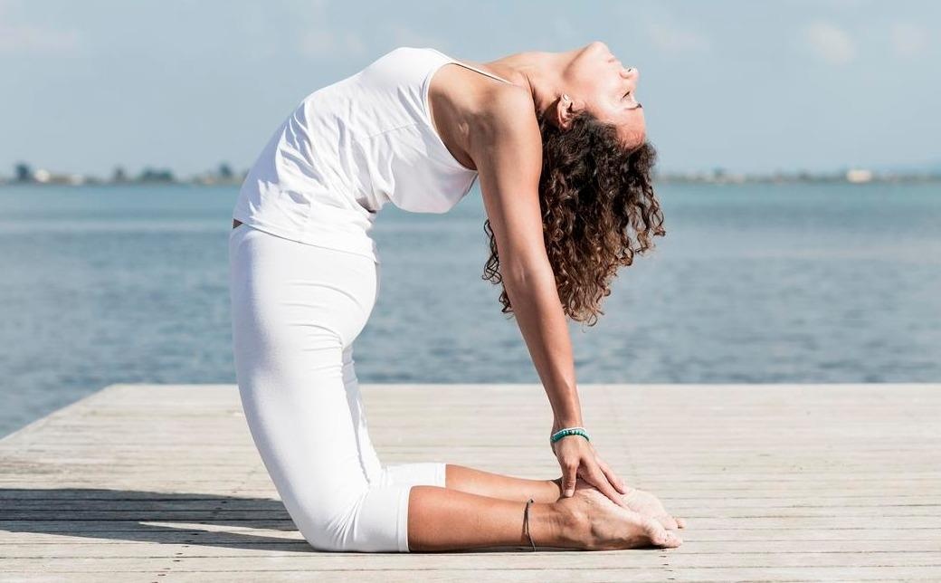 7 tu the yoga loai bo cang thang hinh anh