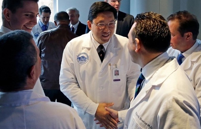 Em trai hien tinh hoan cho anh anh 1