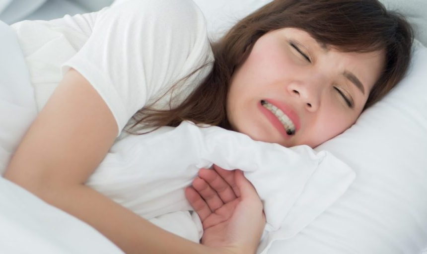 Tai sao nhieu nguoi nghien rang khi ngu? hinh anh