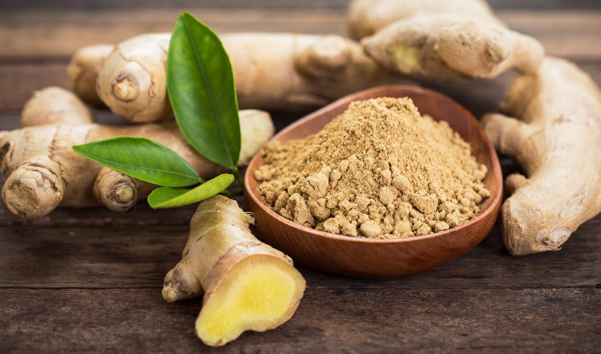 4 thuc pham quen thuoc co trong bep giup giai doc phoi hinh anh