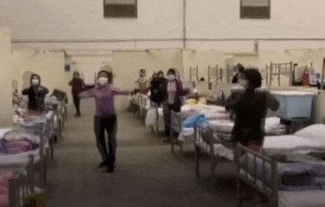 Benh nhan nhiem nCoV tap the duc de giam cang thang hinh anh