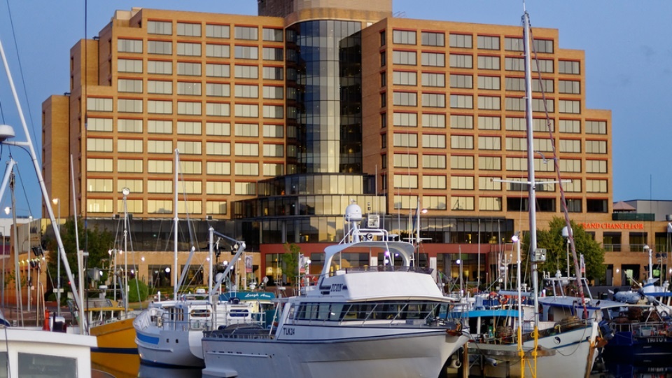 Benh nhan Covid-19 khong cach ly anh 1