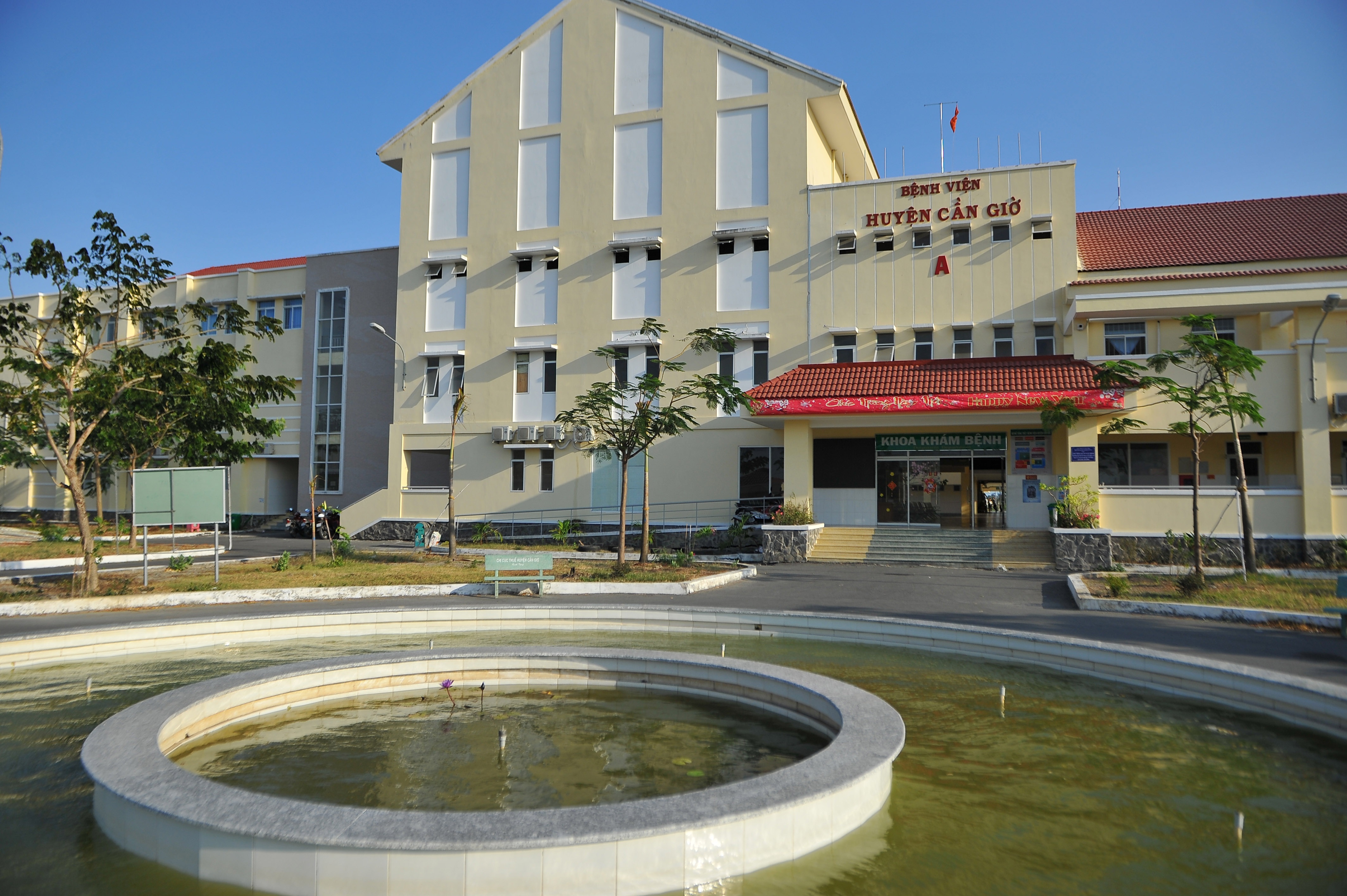 Tam ngung hoat dong Benh vien Dieu tri Covid-19 Can Gio hinh anh