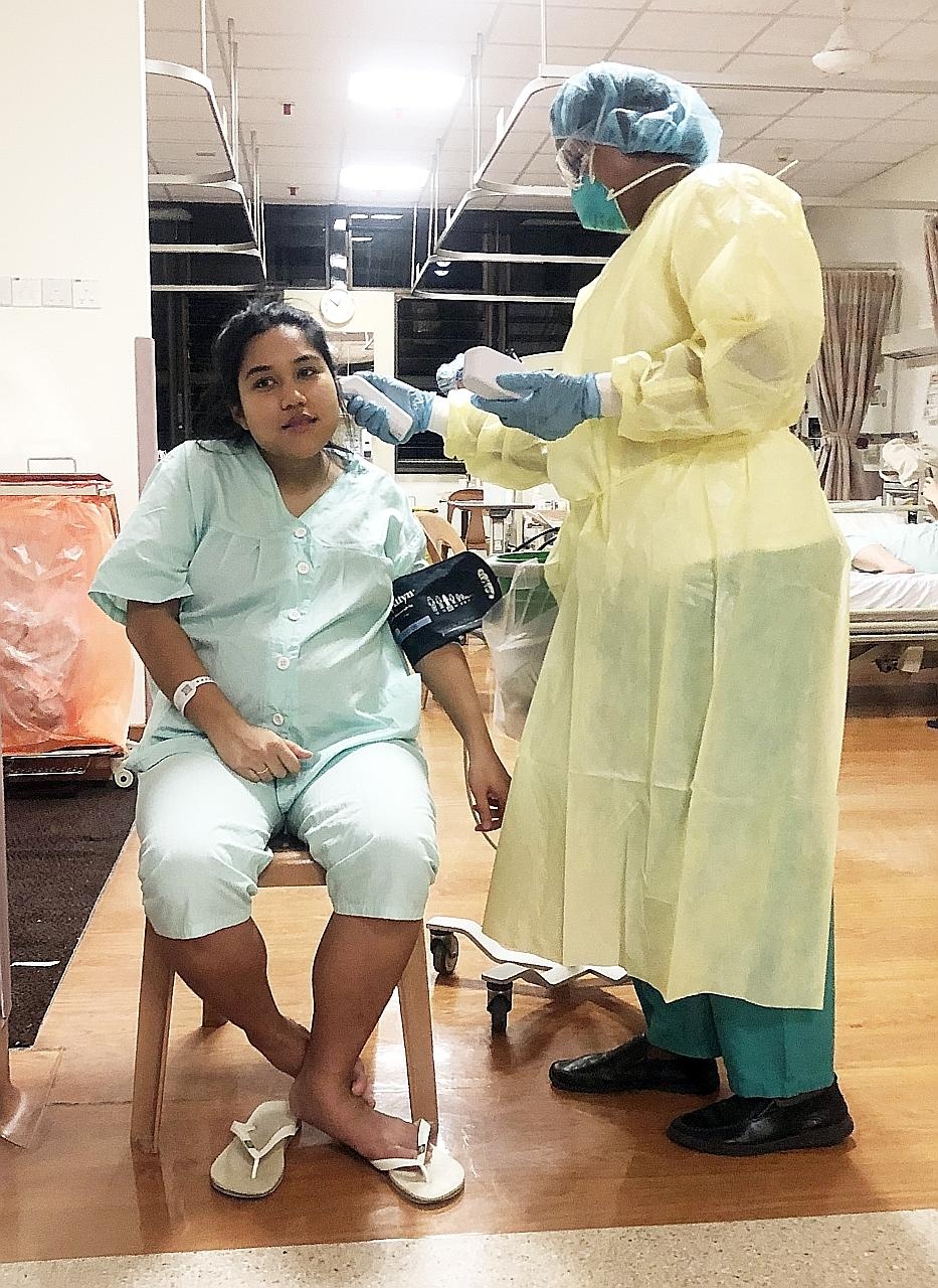 Benh nhan Covid-19 sinh con anh 3