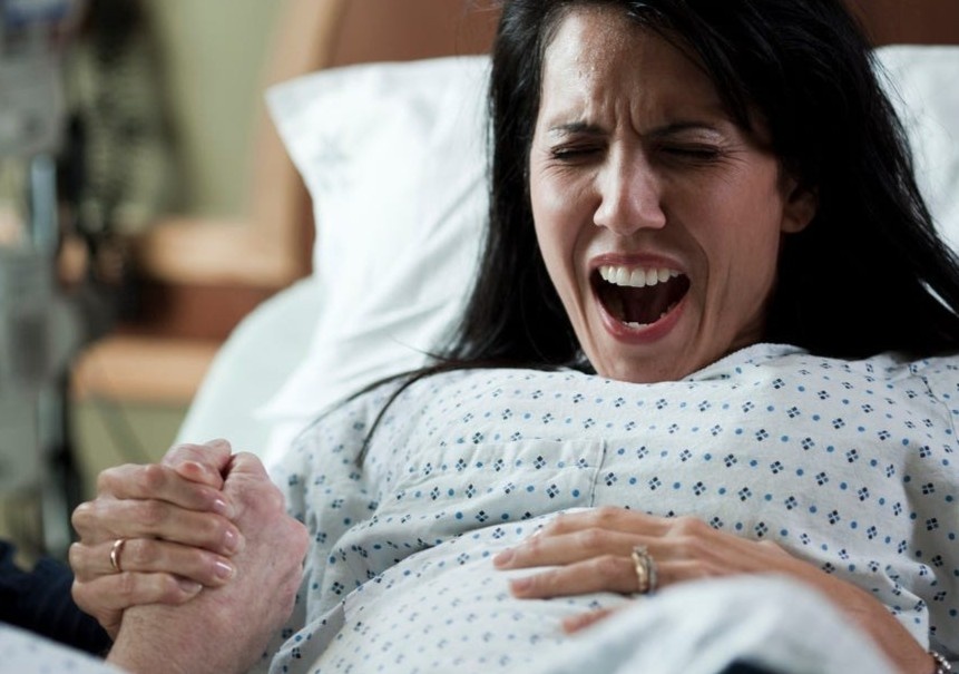 Phu nu sinh con dau don nhu the nao? hinh anh