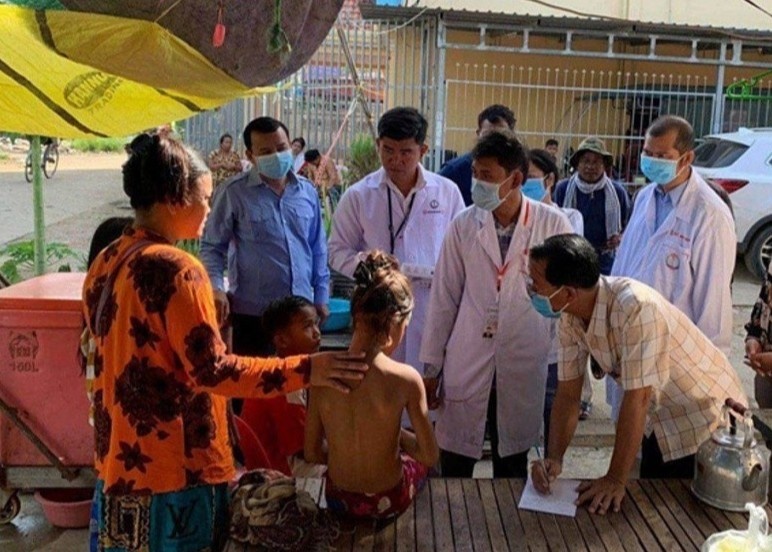 Dich benh la o Campuchia khien gan 100 nguoi mac hinh anh
