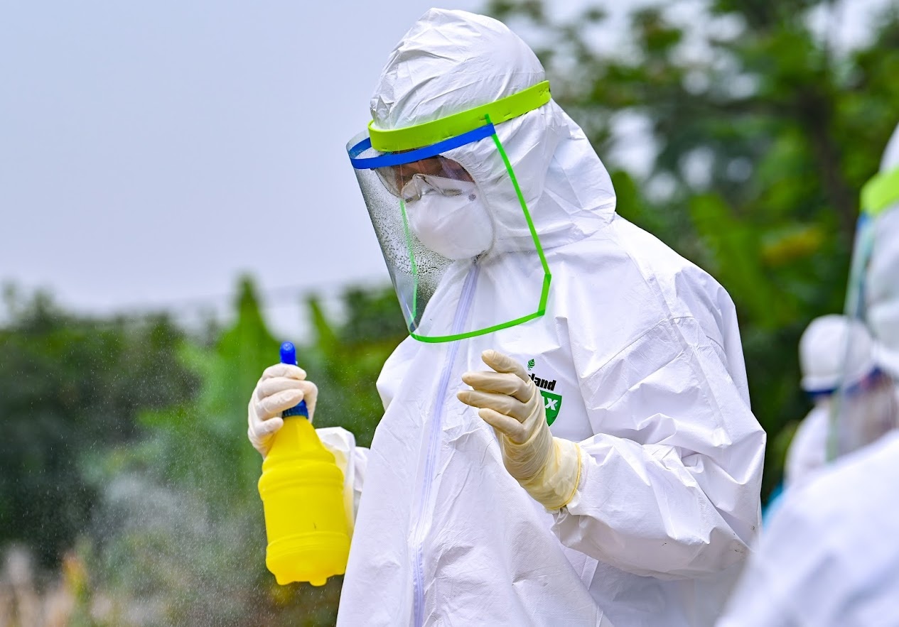 Xu ly nghiem doi tuong dua nguoi nhap canh trai phep vao Viet Nam hinh anh