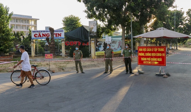 Quang Ngai xet nghiem SARS-CoV-2 anh 1