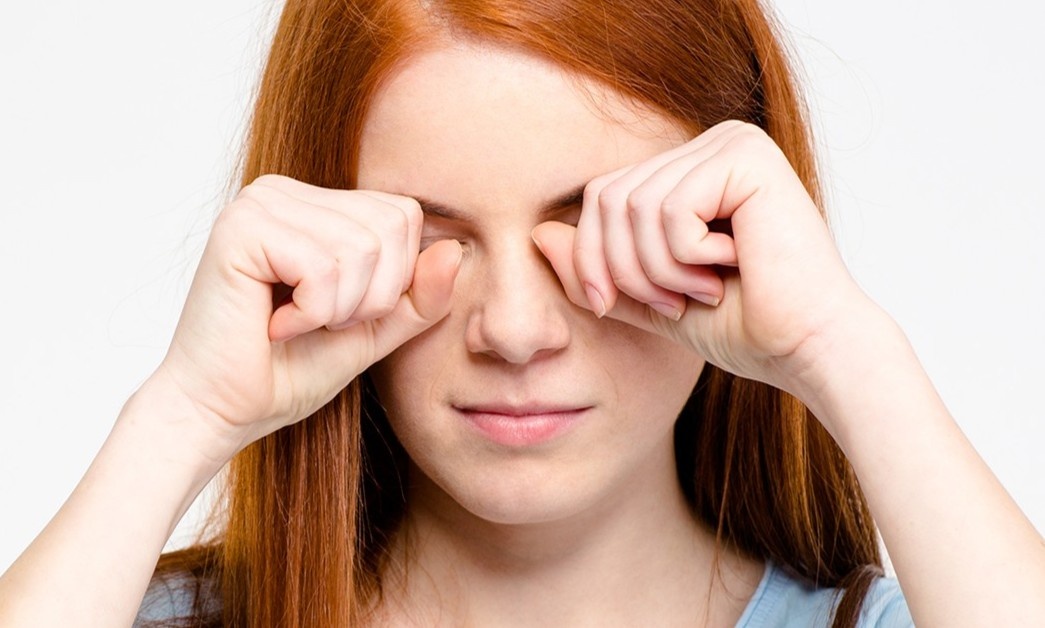 Tai sao ban khong nen dui mat? hinh anh