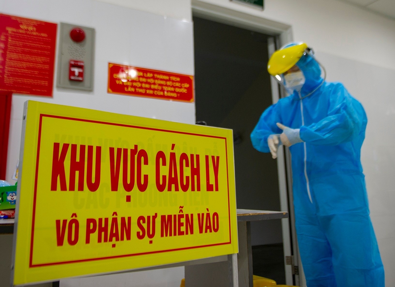 Sang nay khong co truong hop nhiem nCoV moi hinh anh