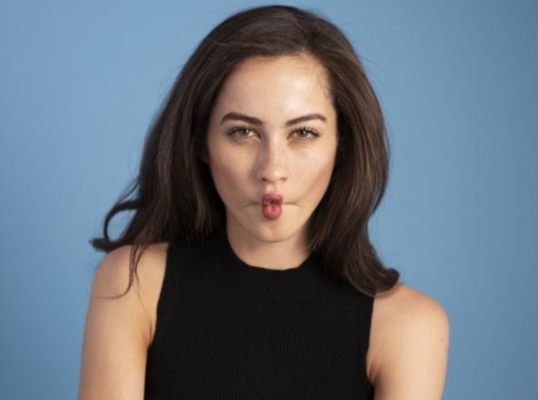 7 bai tap giup khuon mat thon gon hinh anh