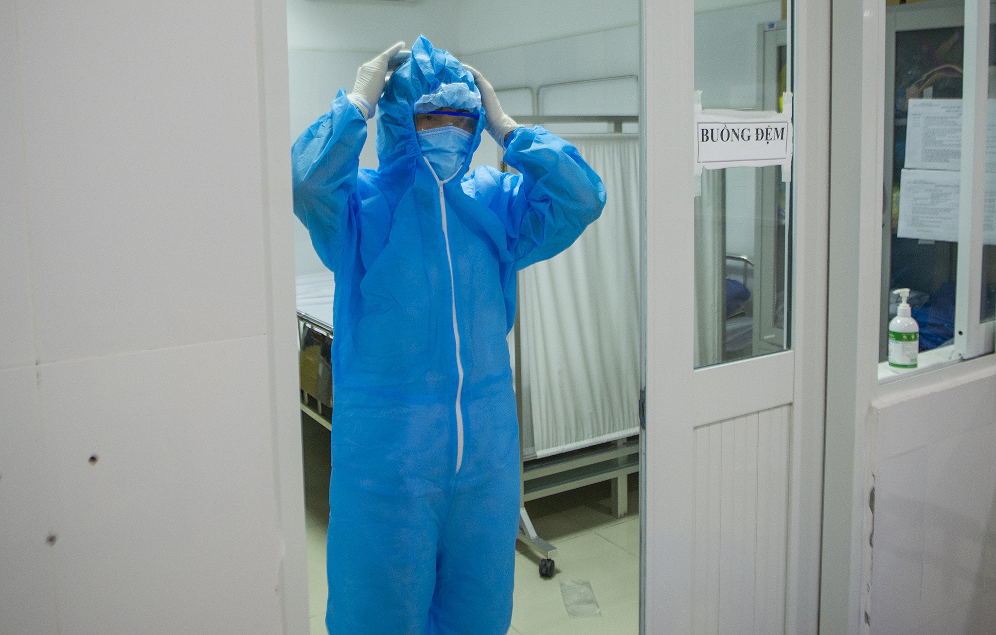 Benh nhan nghi nhiem nCoV anh 1