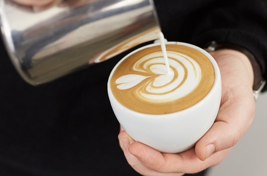 Thuc pham nen tranh truoc khi tap the duc hinh anh