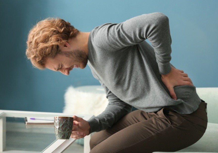 Thu pham khien ban bi dau lung hinh anh