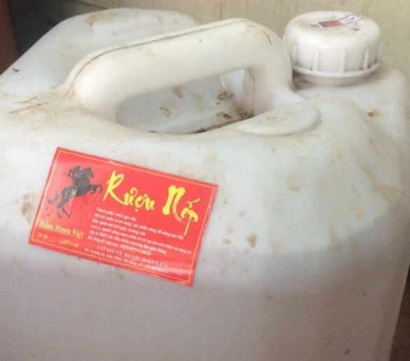 Loai ruou khien mot nguoi tu vong anh 1