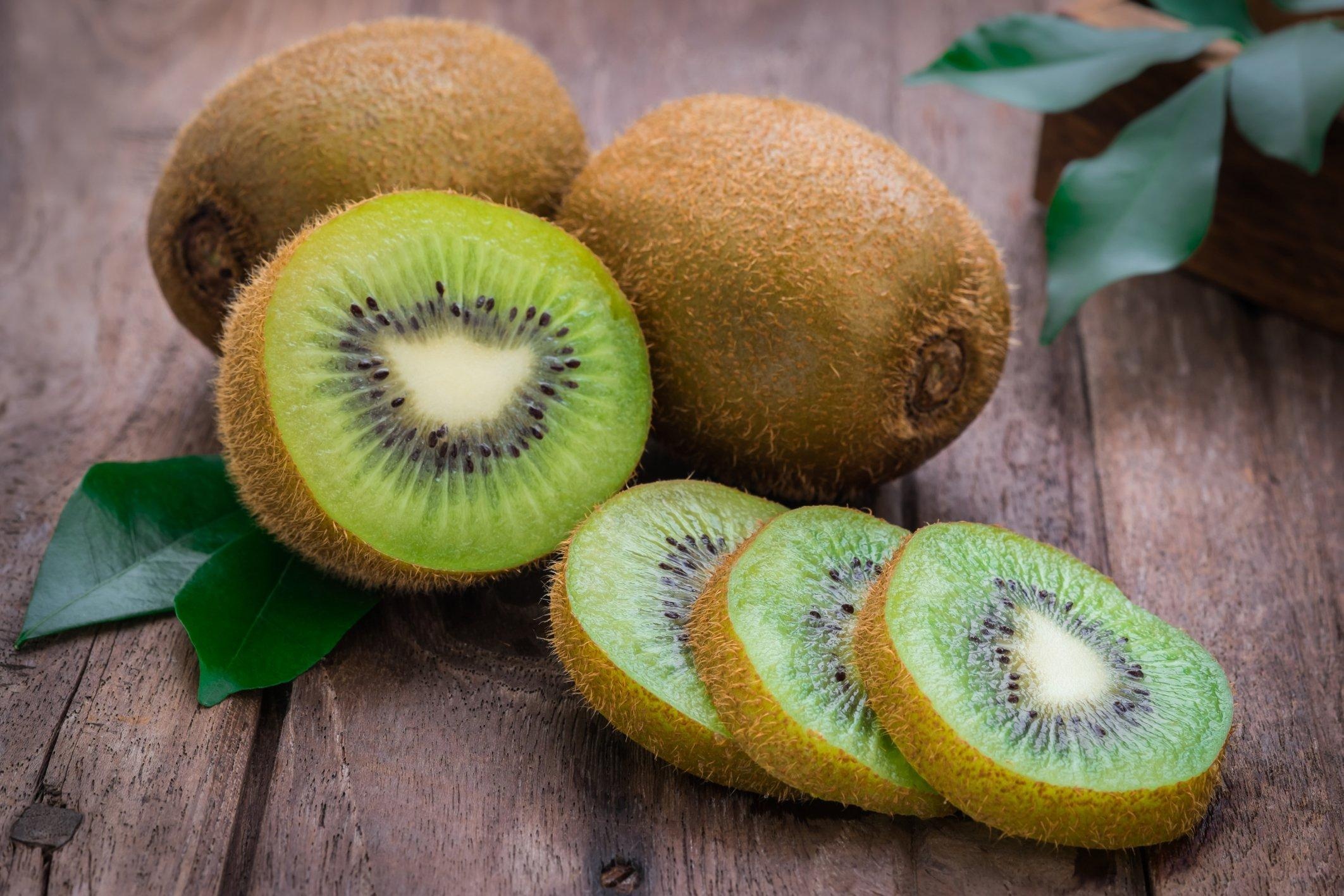 Cac loai trai cay giau vitamin C hon cam hinh anh