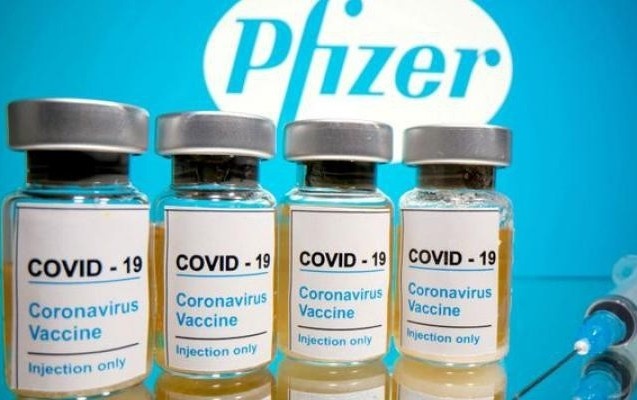 Y ta My duong tinh voi SARS-CoV-2 sau mot tuan tiem vaccine hinh anh
