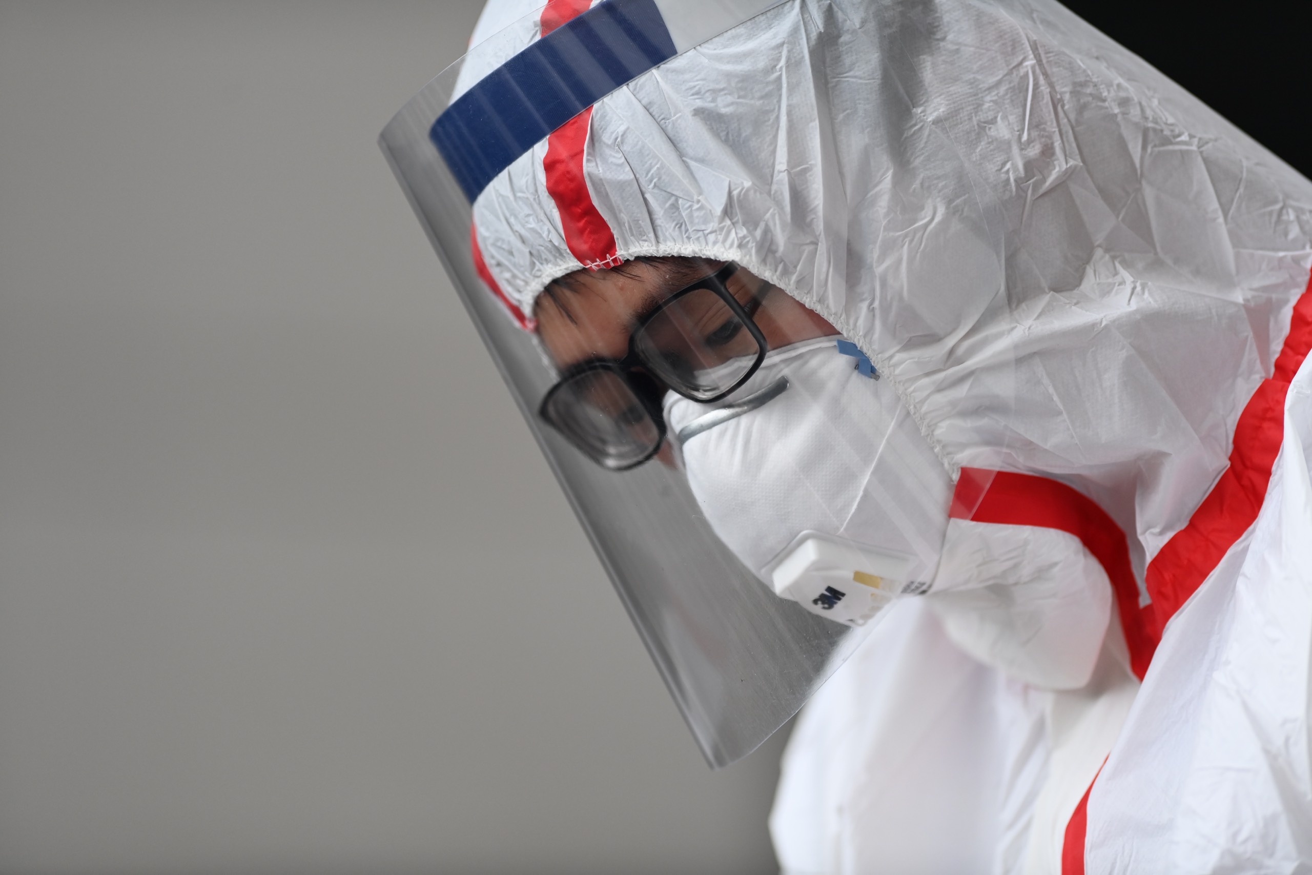 Them 27 ca mac Covid-19 trong cong dong hinh anh