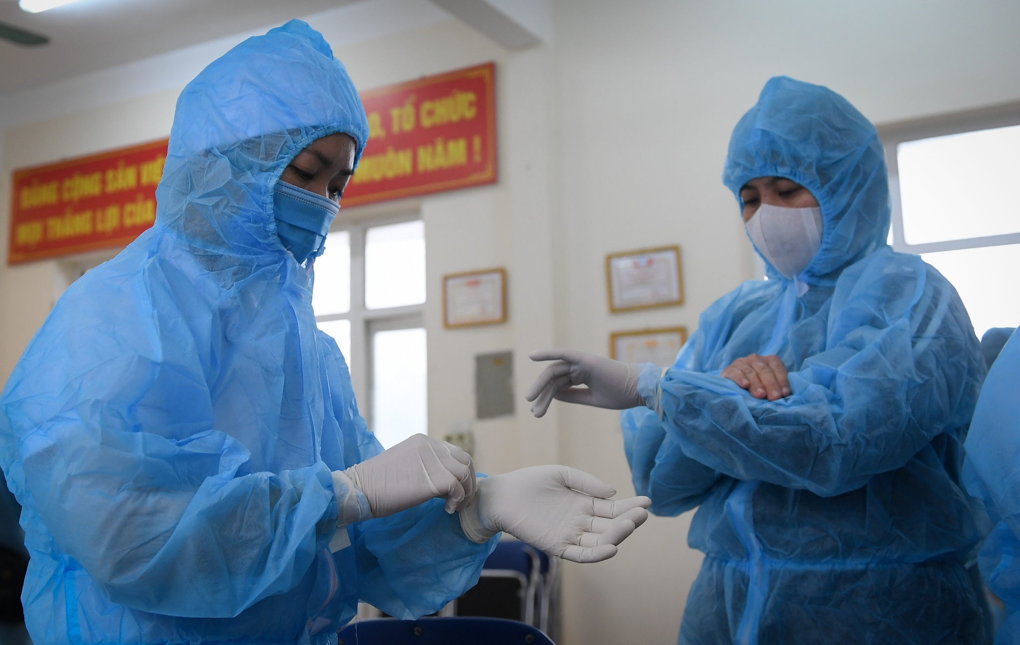 Them mot nguoi o Cau Giay nhiem SARS-CoV-2 hinh anh