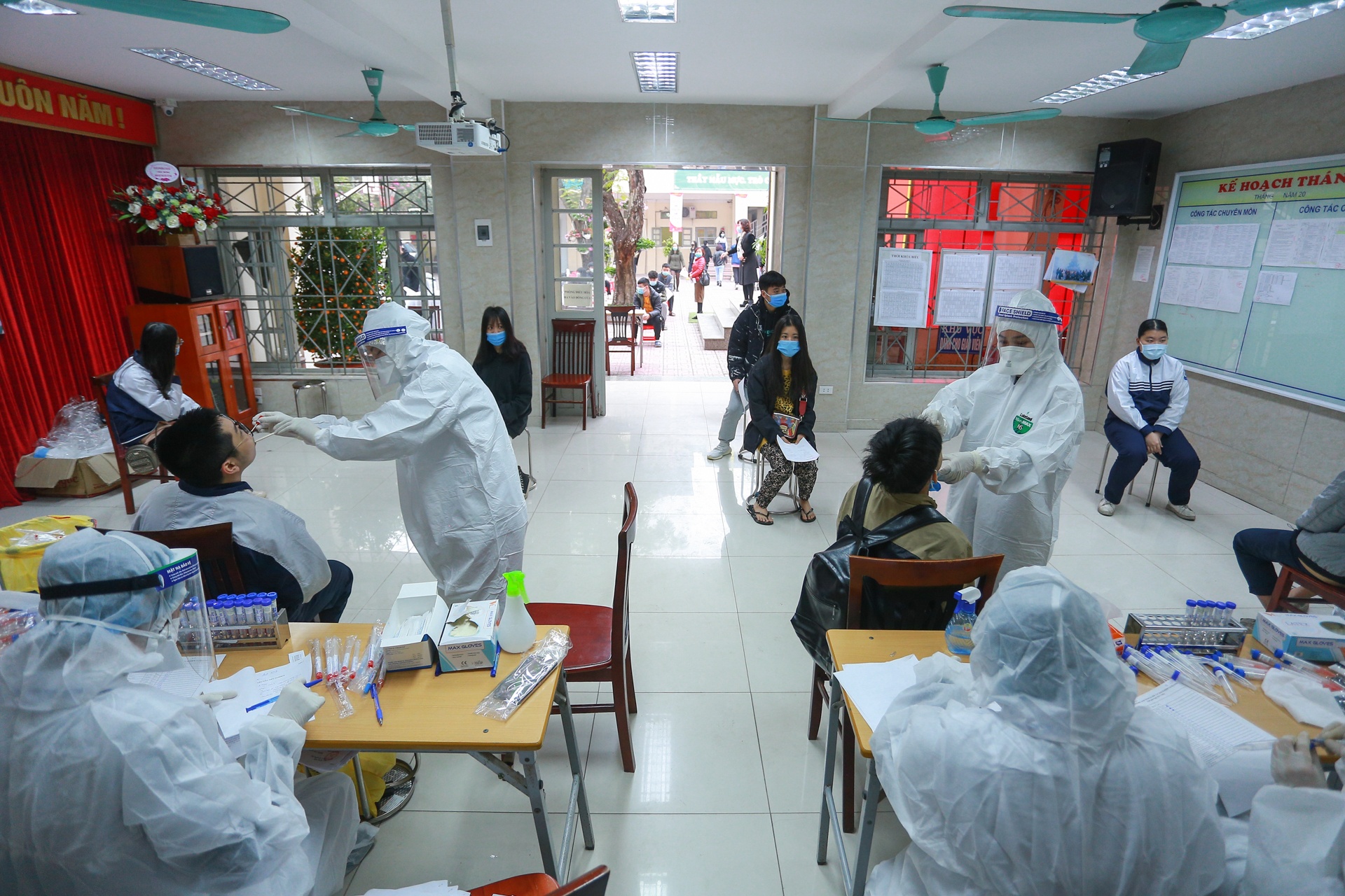 Dịch Covid-19 ở Hà Nội ảnh 1 Dich Covid-19 o Ha Noi anh 1