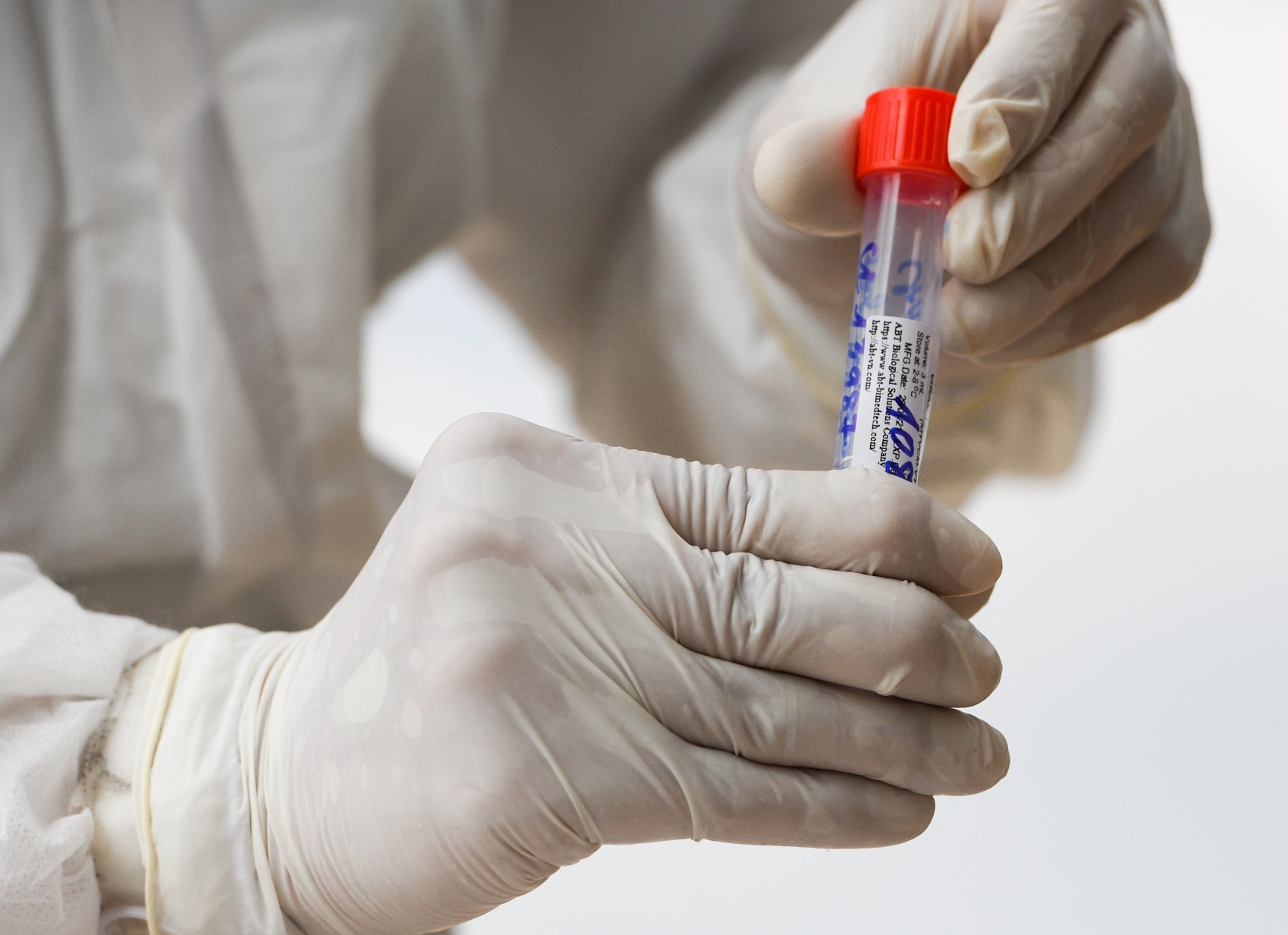 Nam giao vien o Hung Yen nghi nhiem SARS-CoV-2 hinh anh