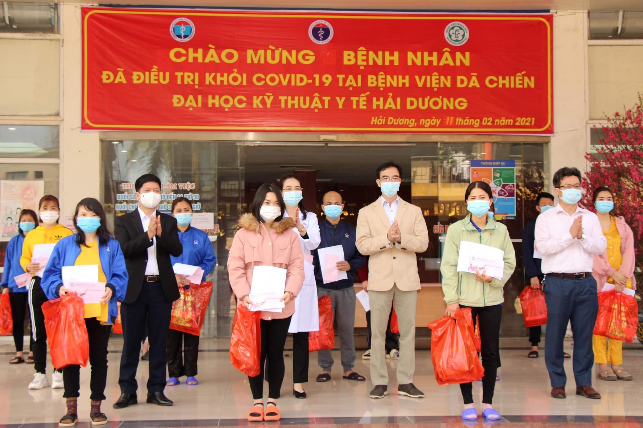 Benh nhan Covid-19 khoi benh anh 1