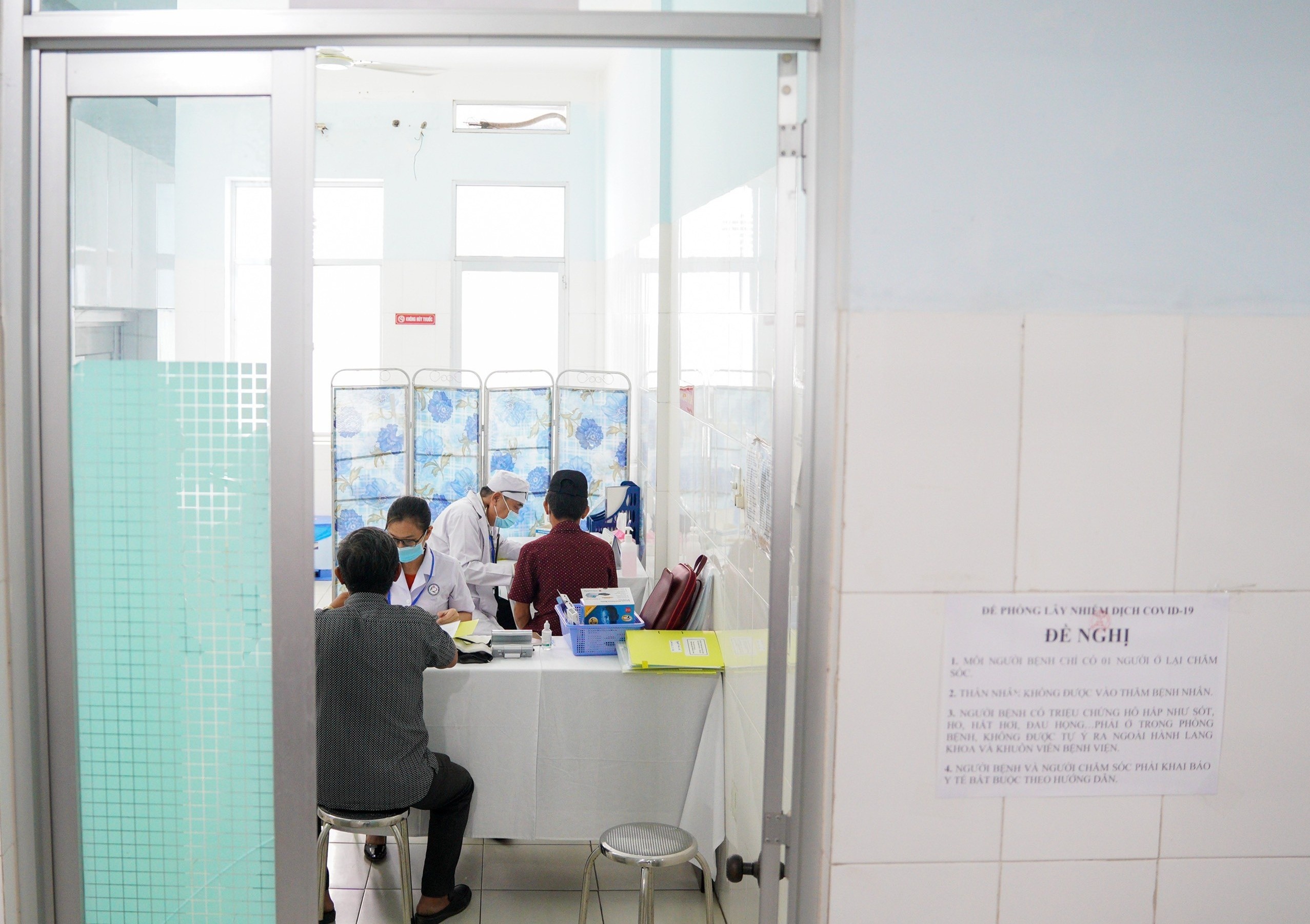 Tiêm thử nghiệm giai đoạn 2 vaccine Nano Covax ảnh 1 Tiem thu nghiem giai doan 2 vaccine Nano Covax anh 1