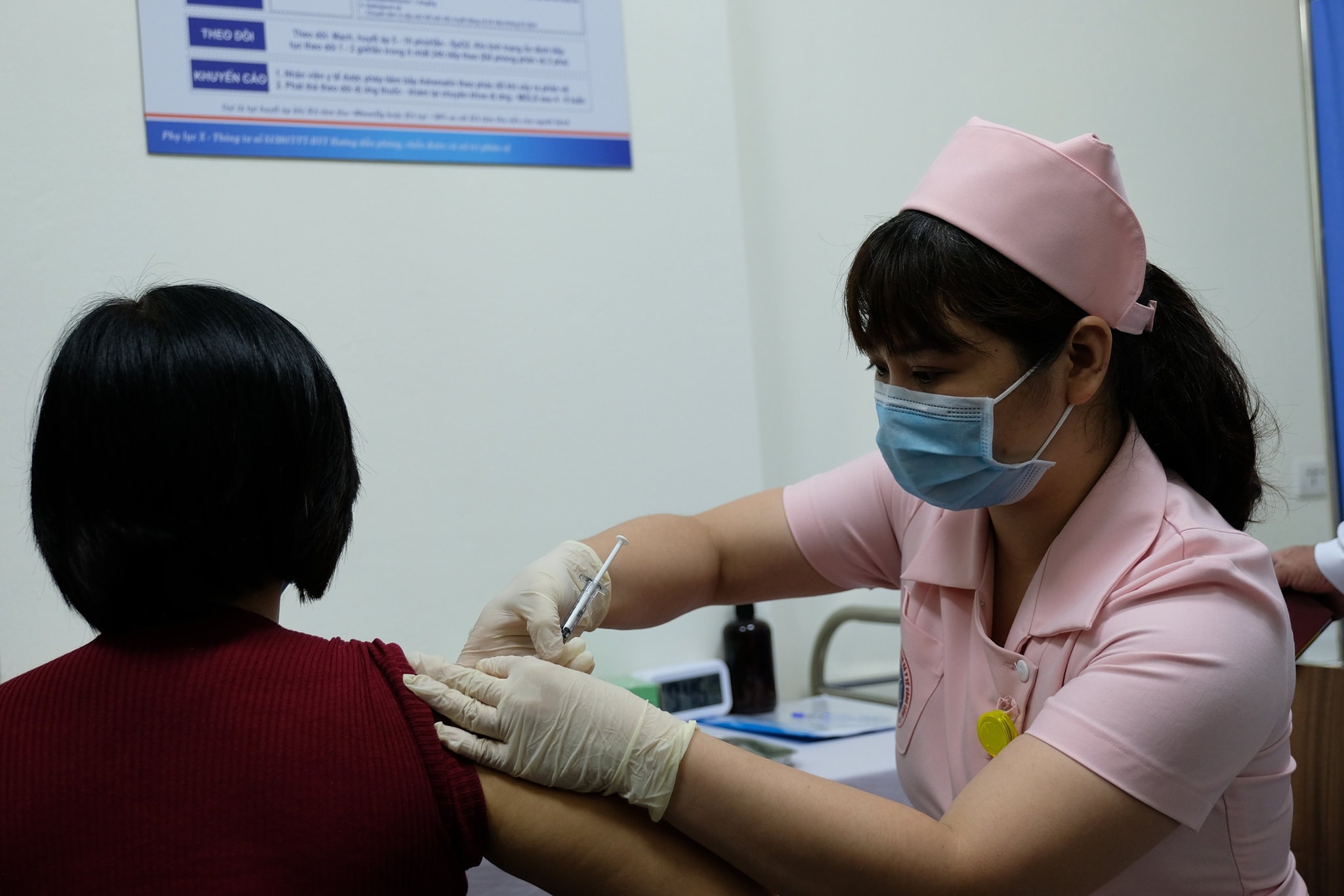 Tiem thu nghiem vaccine COVIVAC anh 1