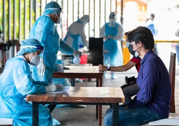 Mot nguoi Trung Quoc tu vong do Covid-19 tai Campuchia hinh anh