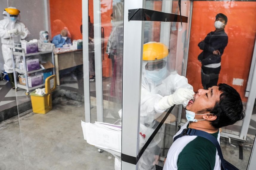 Tai su dung tam bong o Indonesia anh 1