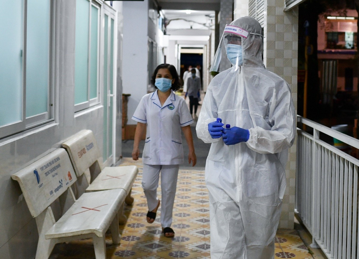 Them 19 benh nhan mac Covid-19 trong nuoc hinh anh