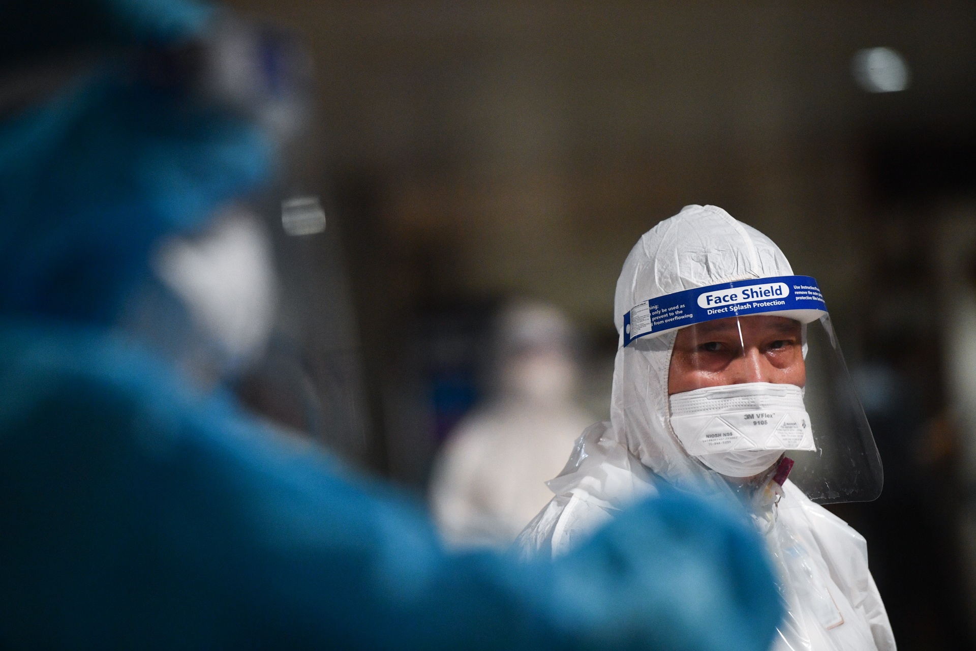 Sau 6 gio, Viet Nam co them 100 benh nhan Covid-19 hinh anh