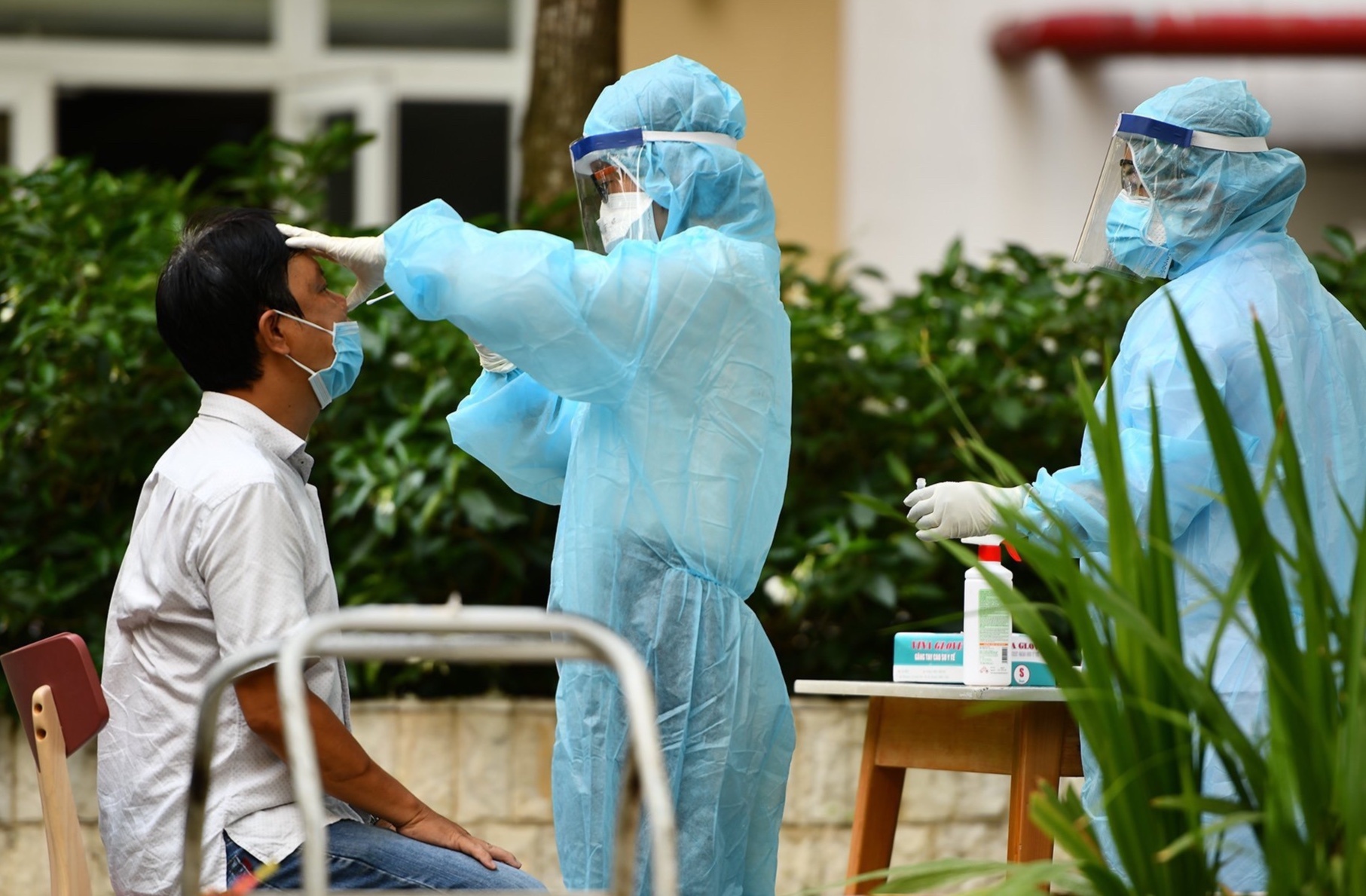 Dich Covid-19 bung phat tai TP.HCM anh 1