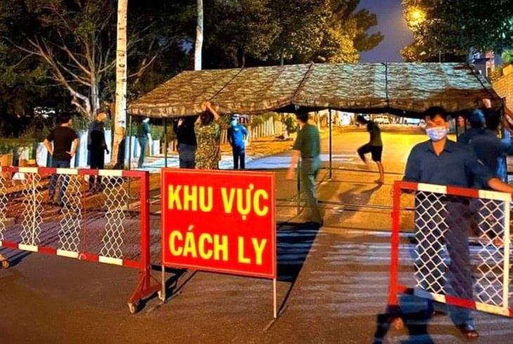 Nhieu o dich Covid-19 dang am i tai Binh Duong hinh anh