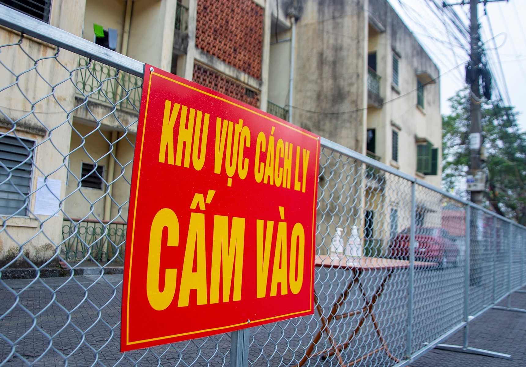 Dich Covid-19 tai Ha Noi sau gan 2 thang bung phat tro lai hinh anh