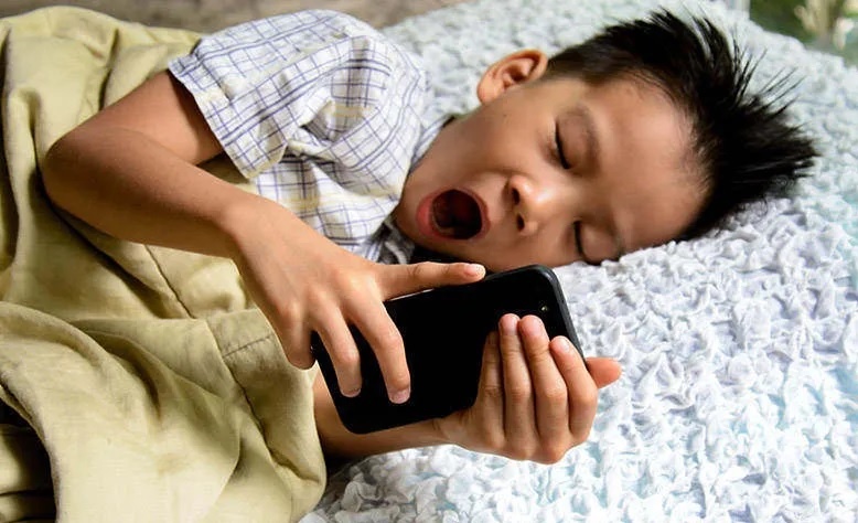 Ngăn trẻ nghiện thiết bị điện tử ảnh 2 Ngan tre nghien thiet bi dien tu anh 2
