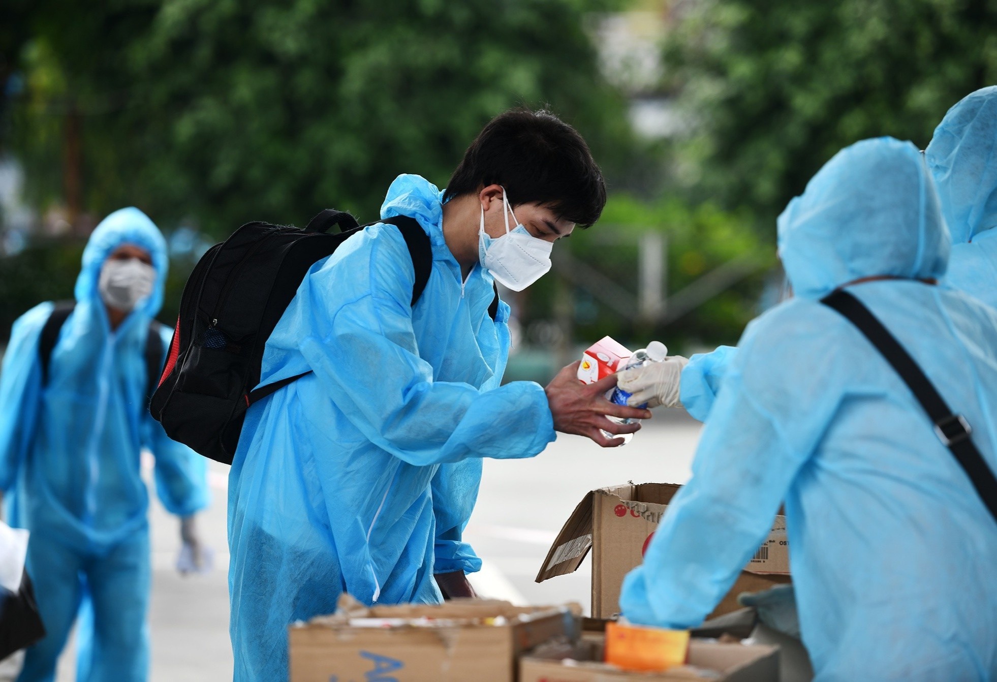 Them 7.954 ca mac Covid-19 tai 55 tinh, thanh hinh anh