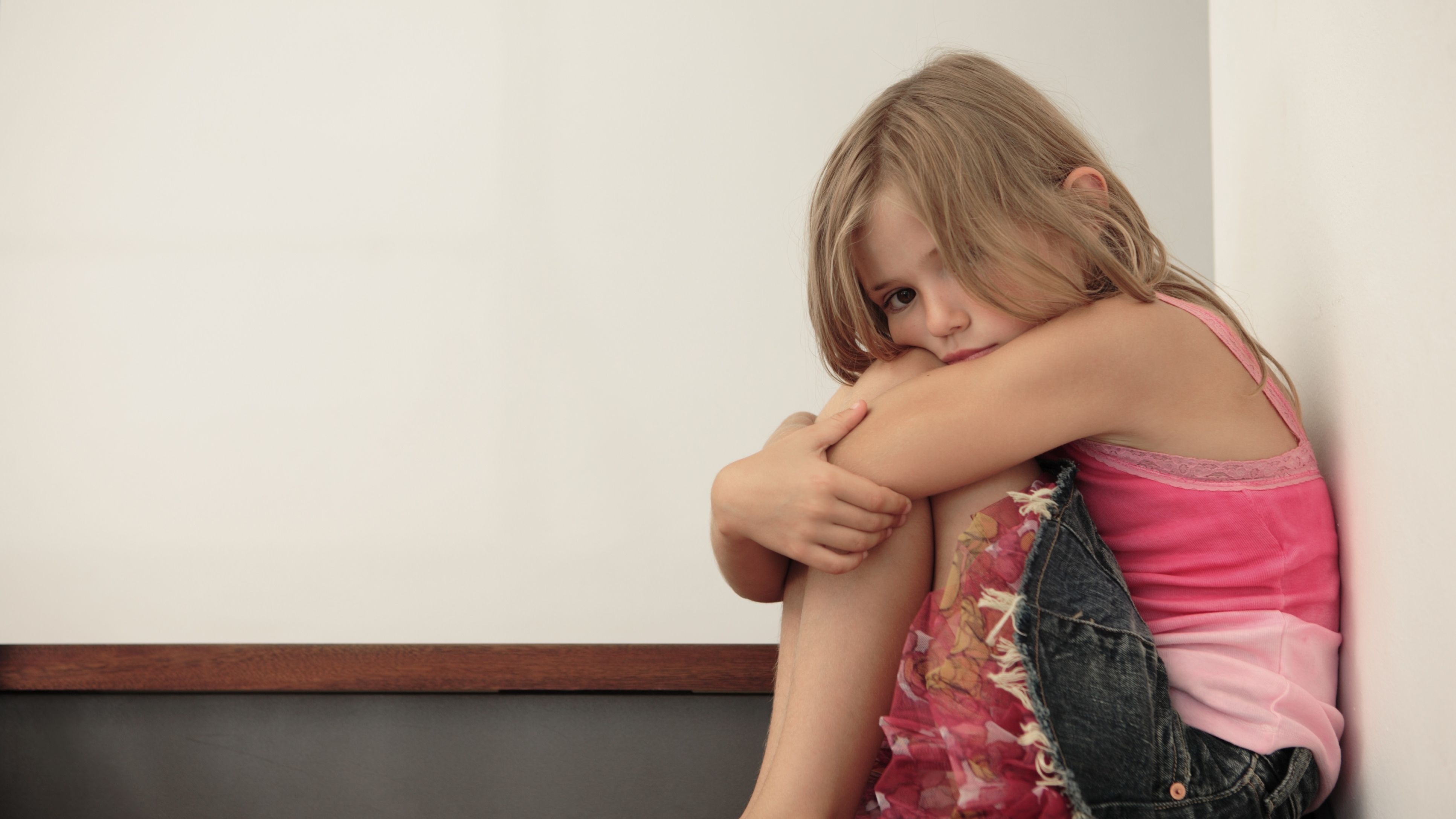 Tac hai khi trung phat tre anh 6