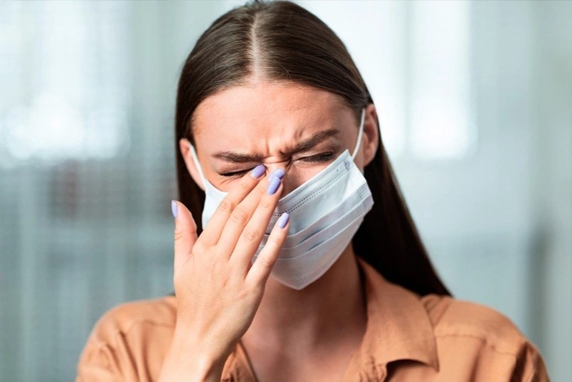 Dau hieu bat thuong o mat ban khong nen phot lo hinh anh