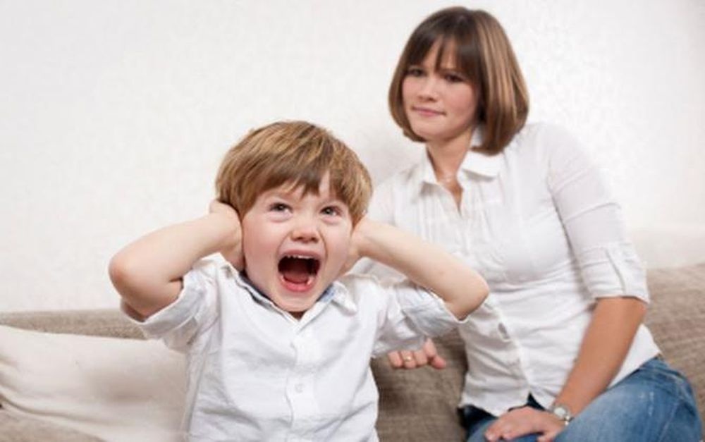 Sau dau hieu canh bao tre co chi so EQ thap hinh anh