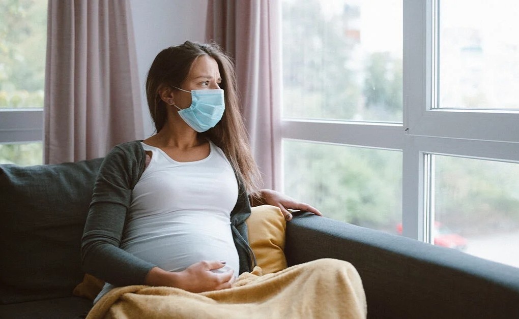 Dau hieu bat thuong o phu nu mang thai mac Covid-19 hinh anh