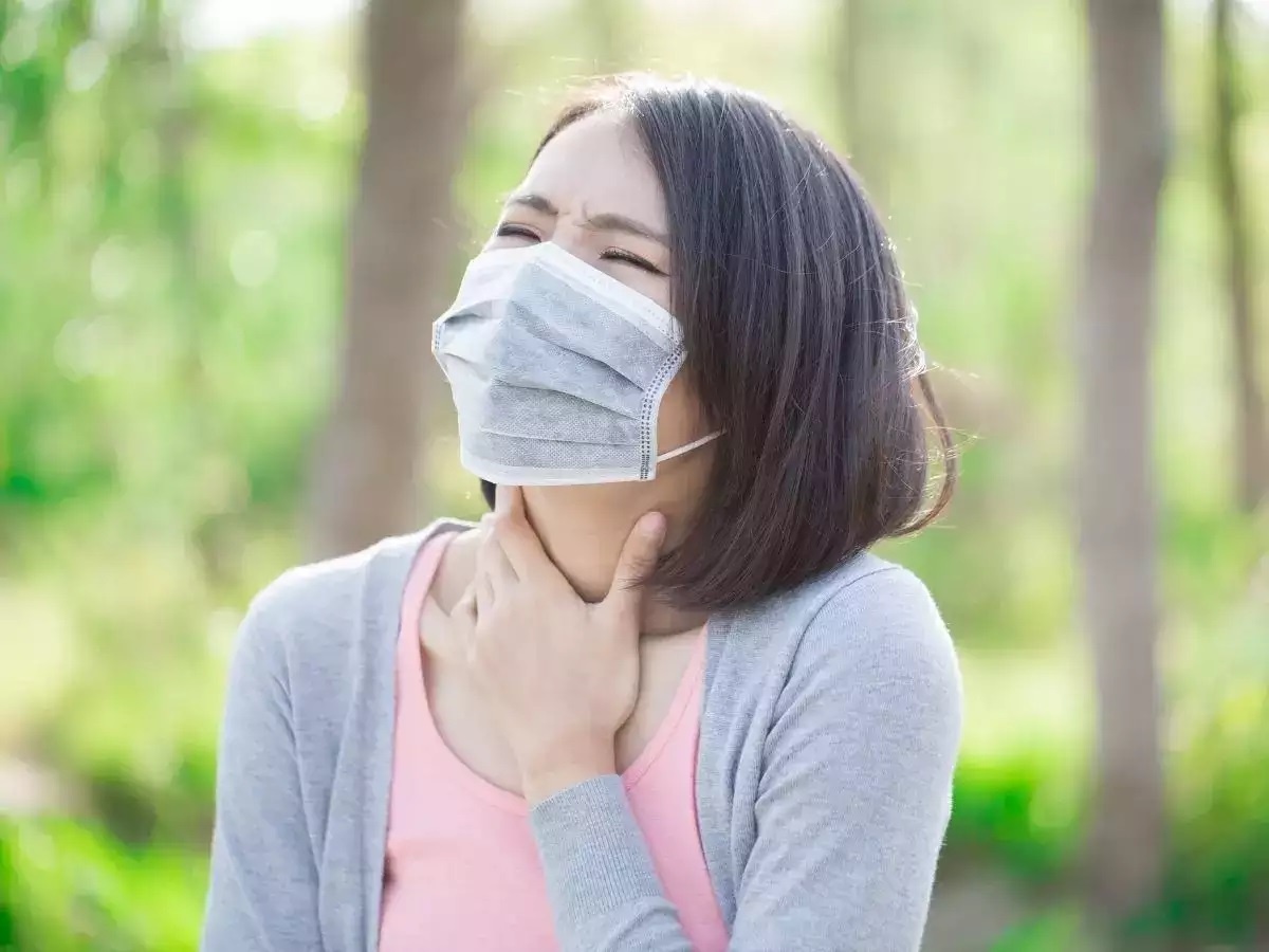 Dau hieu ngua hong o nguoi nhiem Omicron anh 1