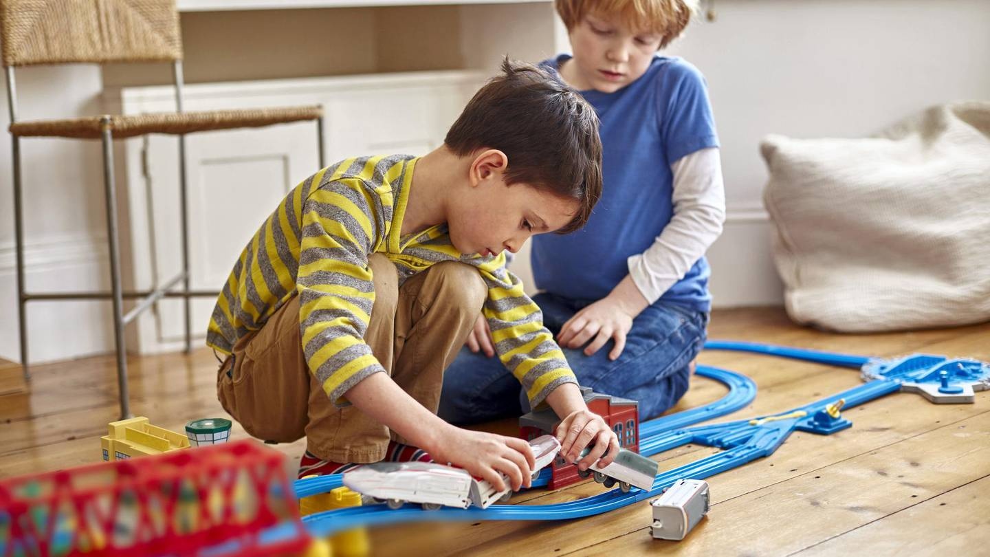 Nhan dien ban be xau cua con anh 2