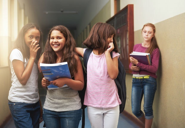 Nhan dien ban be xau cua con anh 6