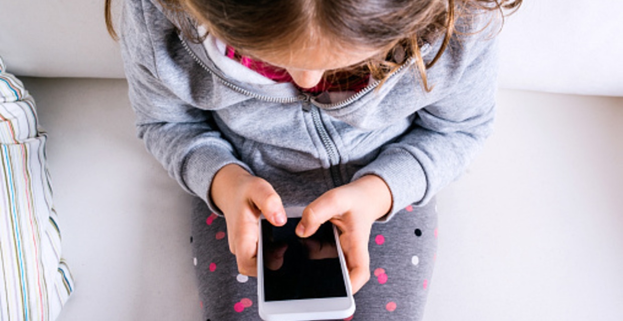 Nguyen tac cho tre khi o nha mot minh anh 2