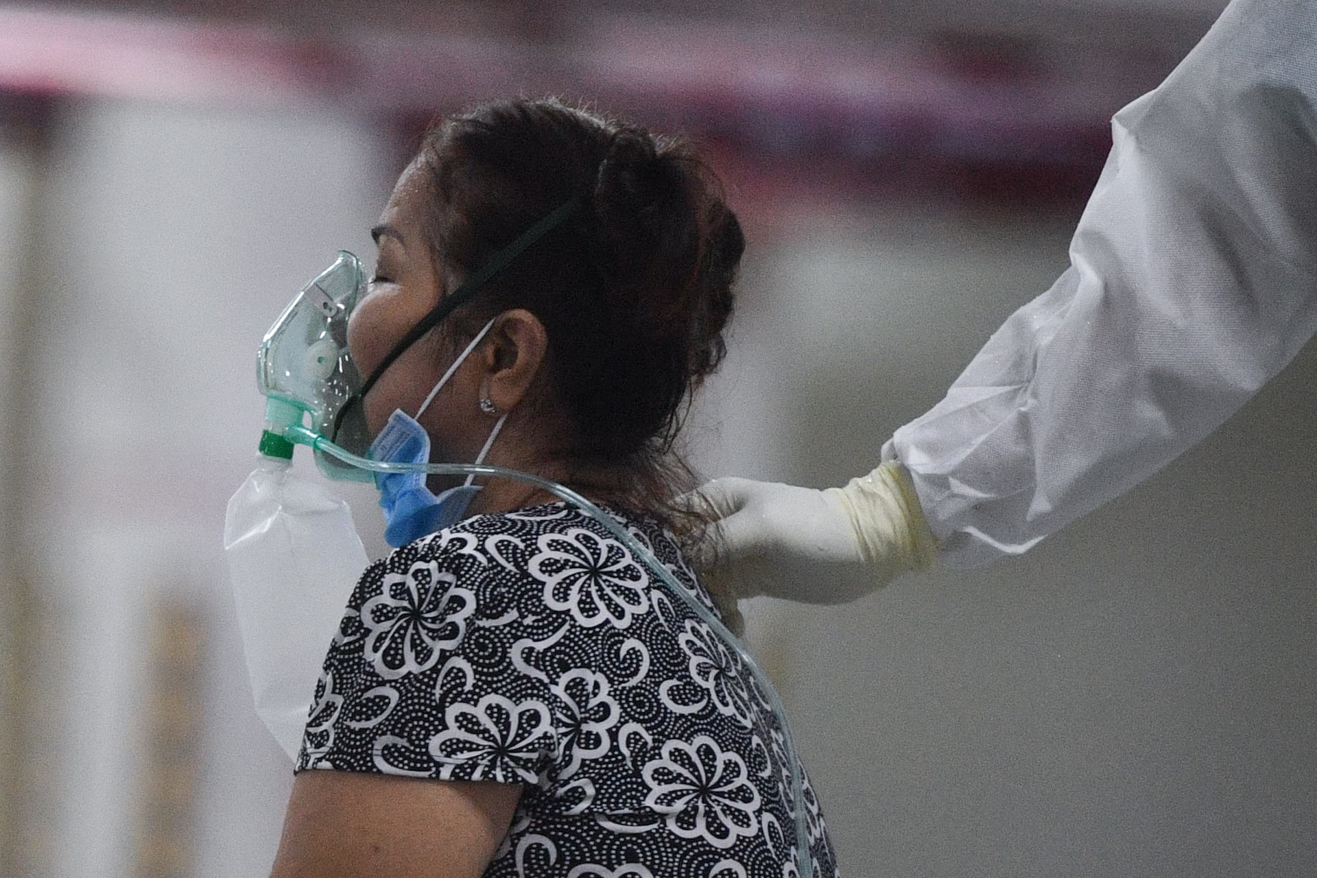 Nen di kham hau Covid-19 khi nao? hinh anh