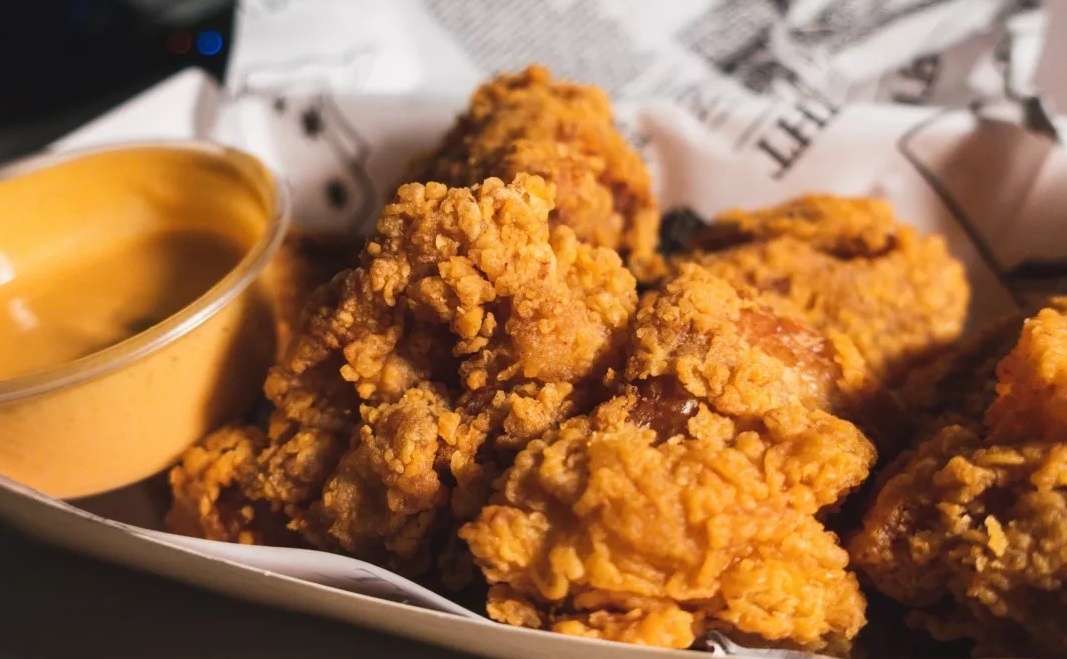 Thuc pham can han che sau khi khoi Covid-19 anh 1