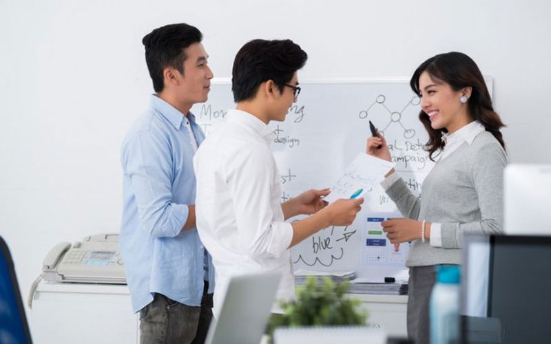 Cong viec co muc luong cao cho nguoi moi ra truong anh 9