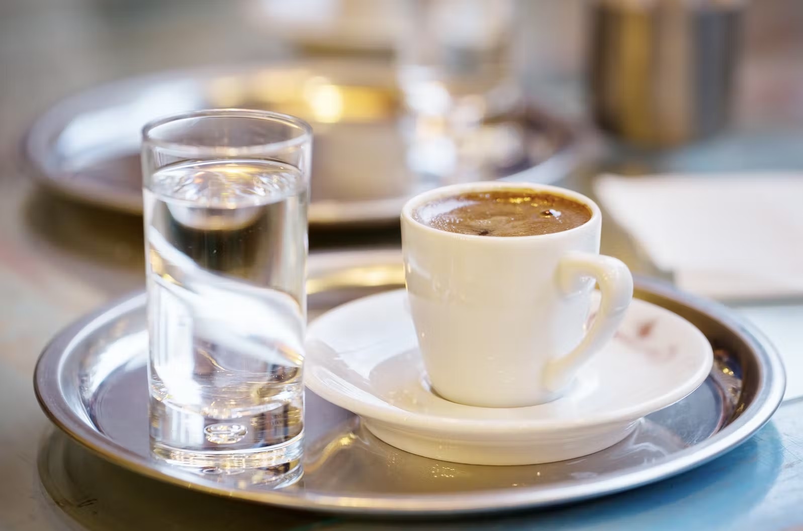 Thoi diem khong nen uong ca phe anh 1