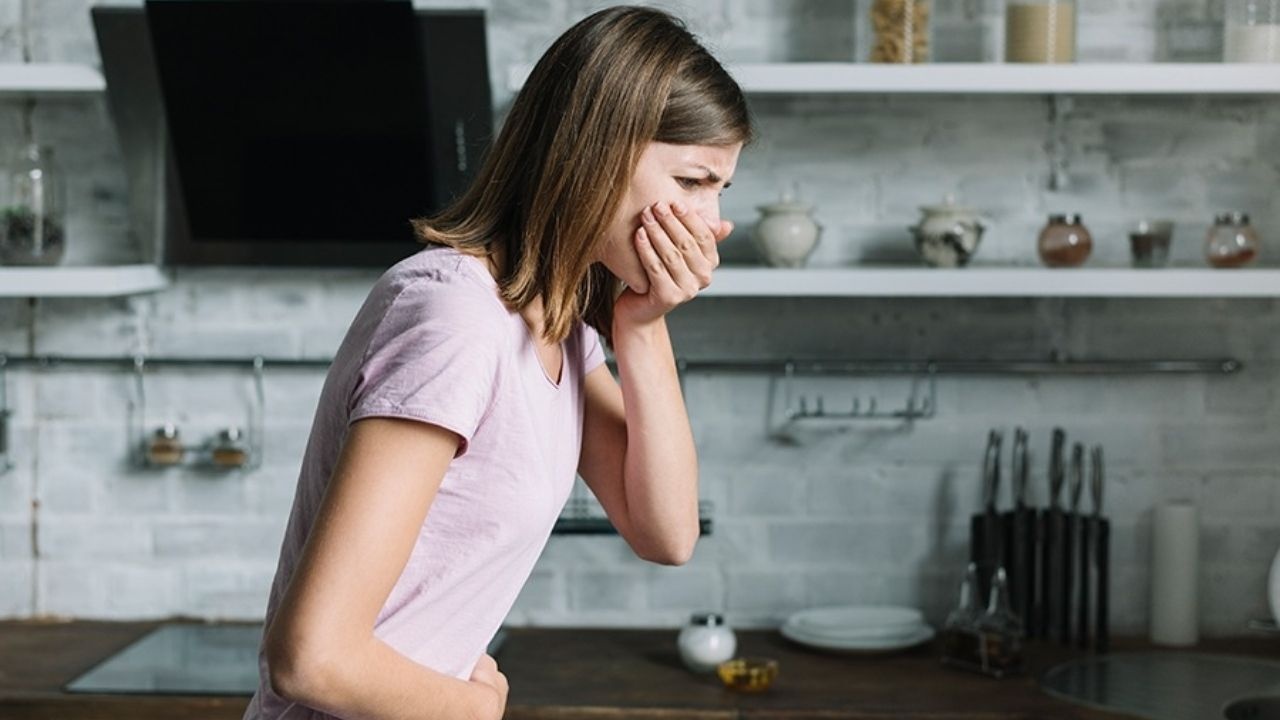 Ngo doc thuc pham vao mua he anh 2